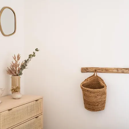 Appartement Superbe En Rdc Proche Marche Central Avec Parking La Rochelle (Charente-Maritime)